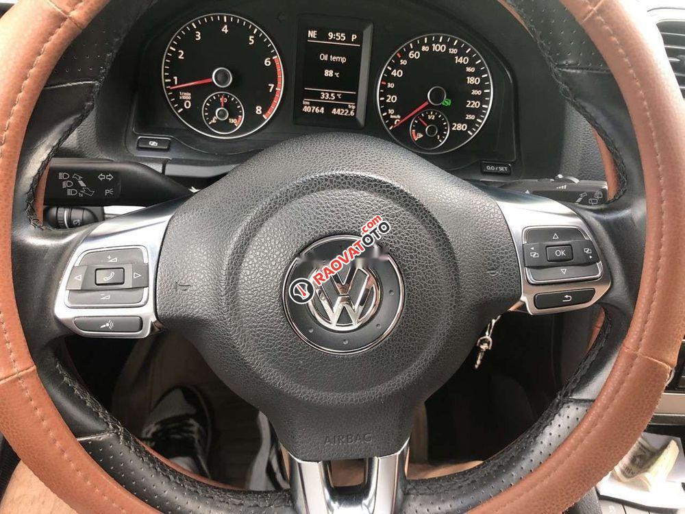 Cần bán Volkswagen Scirocco đời 2010, màu trắng, nhập khẩu nguyên chiếc như mới-8
