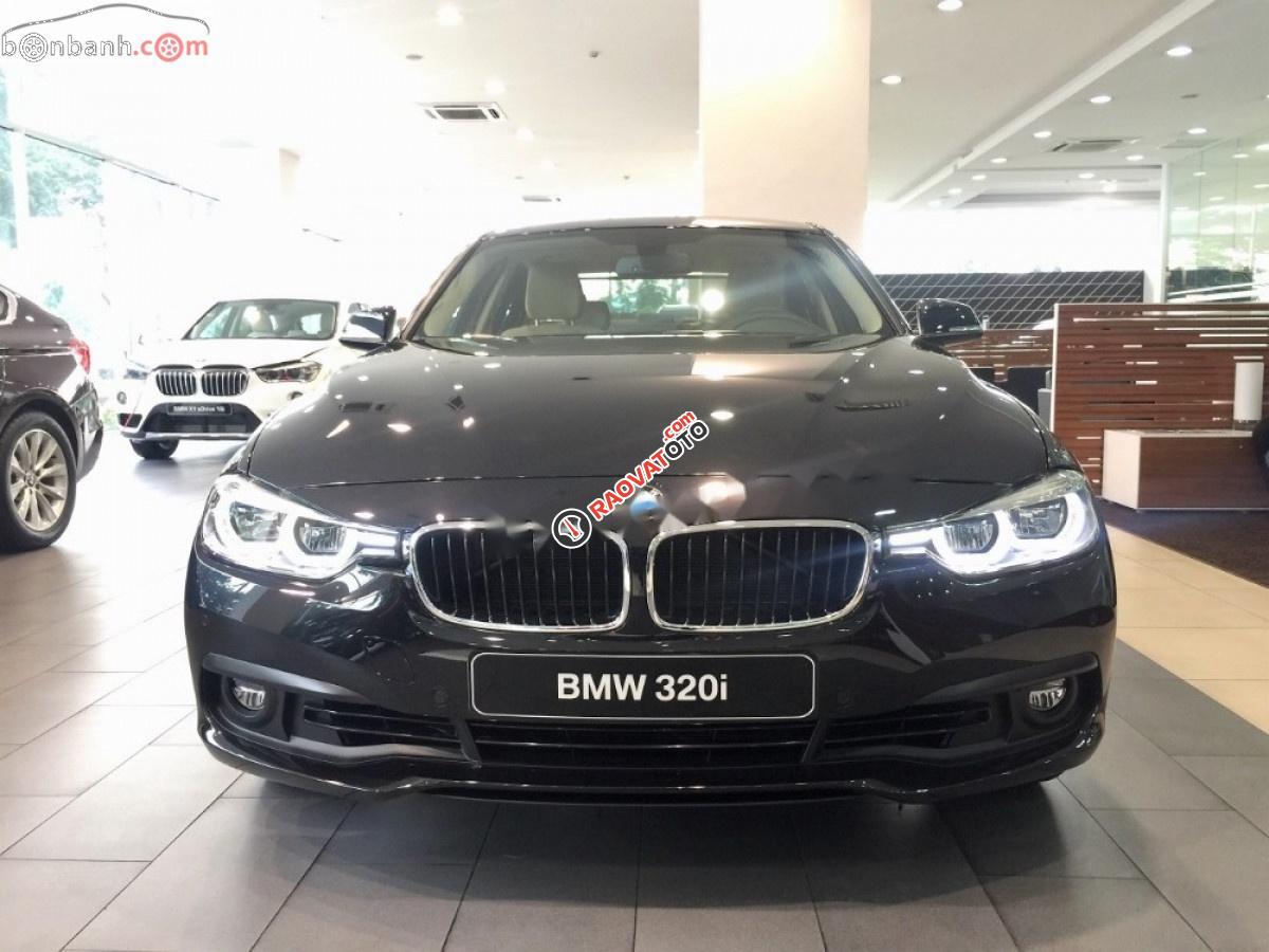 Cần bán BMW 3 Series 320i 2019, màu đen, nhập khẩu-1