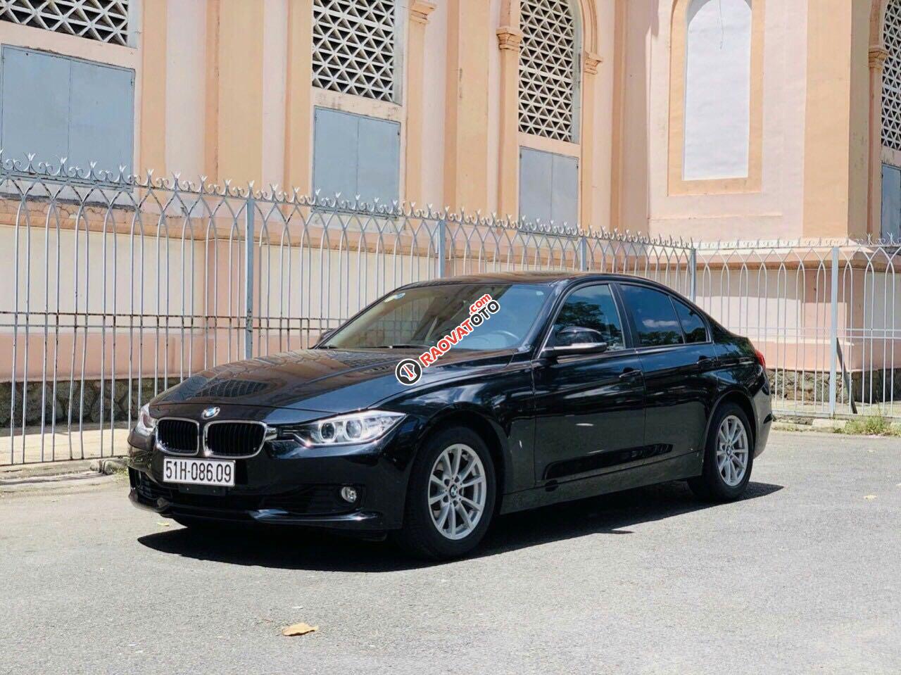 Cần bán xe BMW i3 đời 2014, màu đen nhập khẩu-2