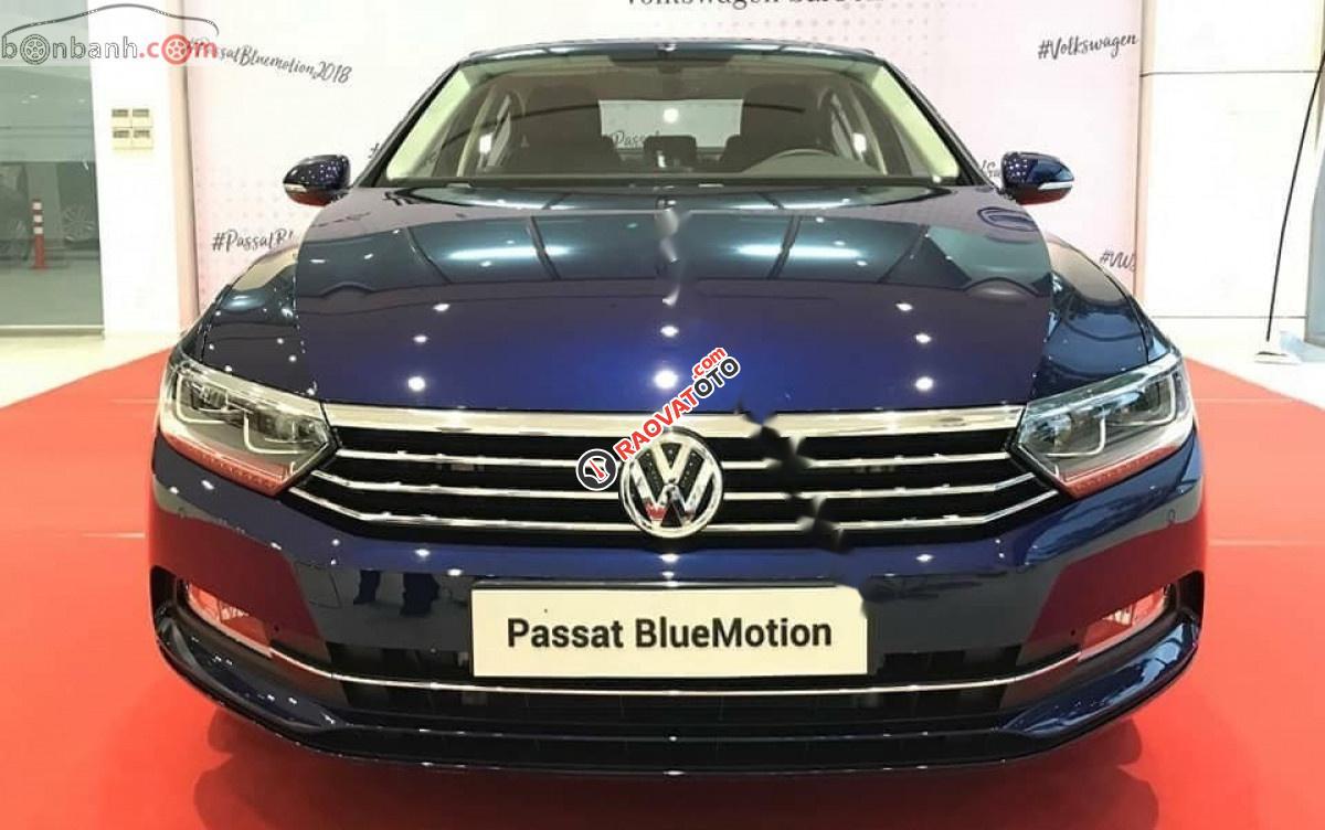 Bán Volkswagen Passat Bluemotion SX 2019, màu xanh lam, nhập khẩu nguyên chiếc-0
