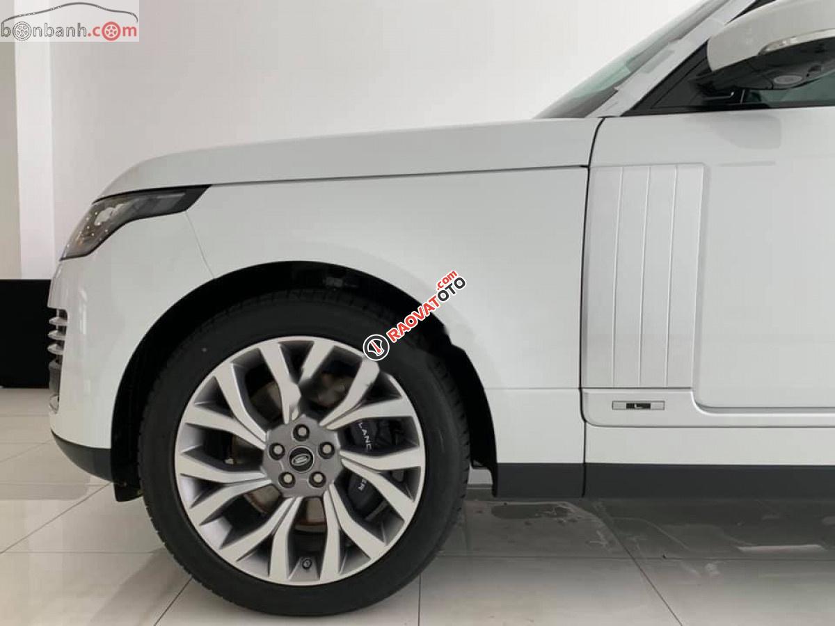 Bán LandRover Range Rover Supercharged LWB 5.0 V8 đời 2019, màu trắng, nhập khẩu nguyên chiếc-0