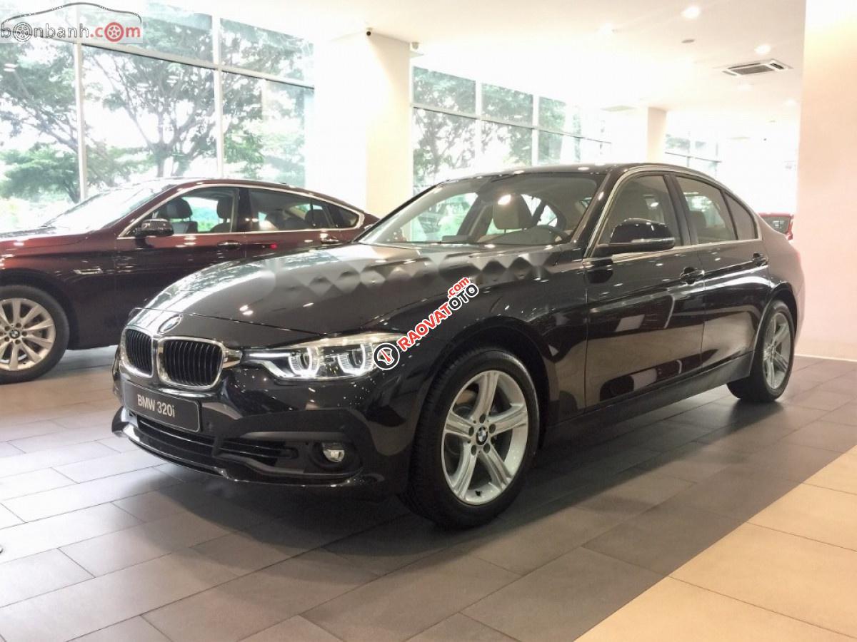 Cần bán BMW 3 Series 320i 2019, màu đen, nhập khẩu-2