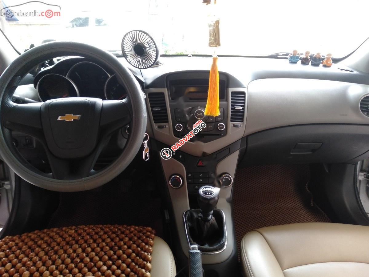 Xe Chevrolet Cruze LS 1.6 MT đời 2012, màu bạc -0