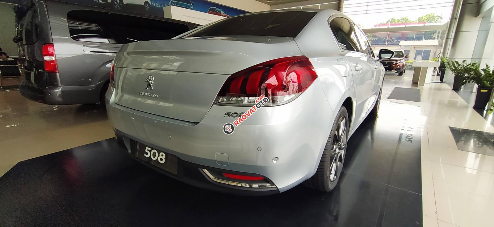 Cần bán Peugeot 508 2015, màu bạc, nhập khẩu nguyên chiếc-10