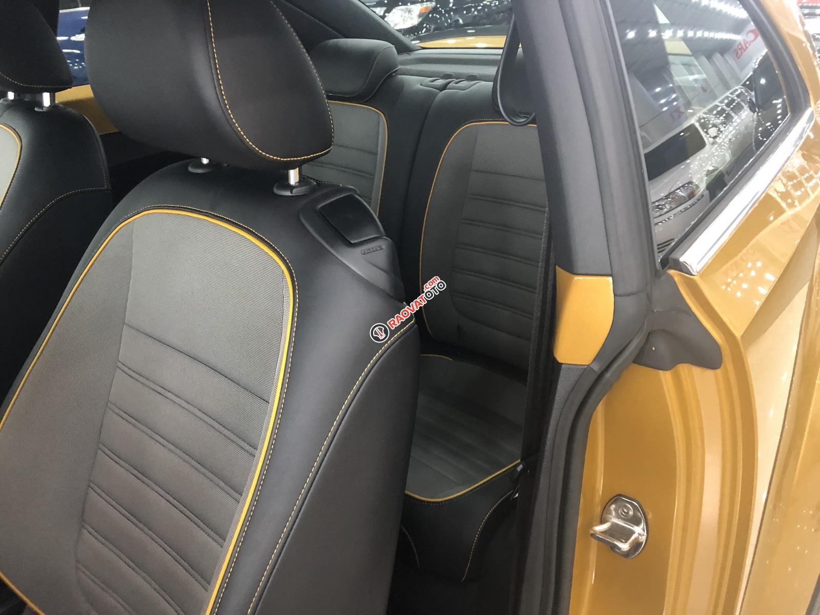 Bán Volkswagen Beetle Dune năm sản xuất 2017, màu vàng, nhập khẩu-7