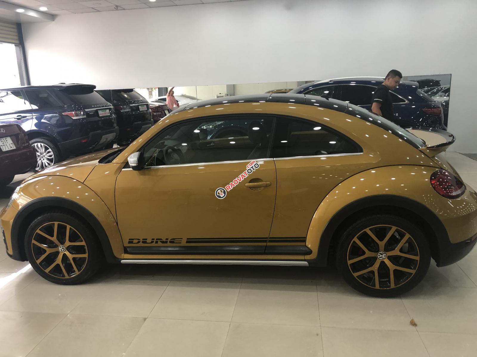 Bán Volkswagen Beetle Dune năm sản xuất 2017, màu vàng, nhập khẩu-11