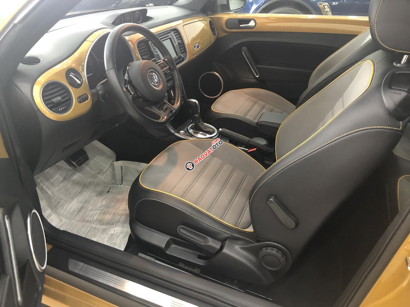 Bán Volkswagen Beetle Dune năm sản xuất 2017, màu vàng, nhập khẩu-9