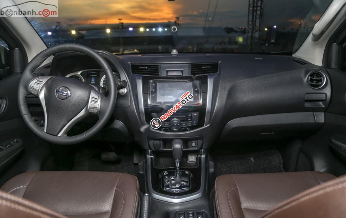 Bán Nissan X Terra Terra V 2.5 AT 4WD sản xuất 2019, màu trắng, nhập khẩu-6