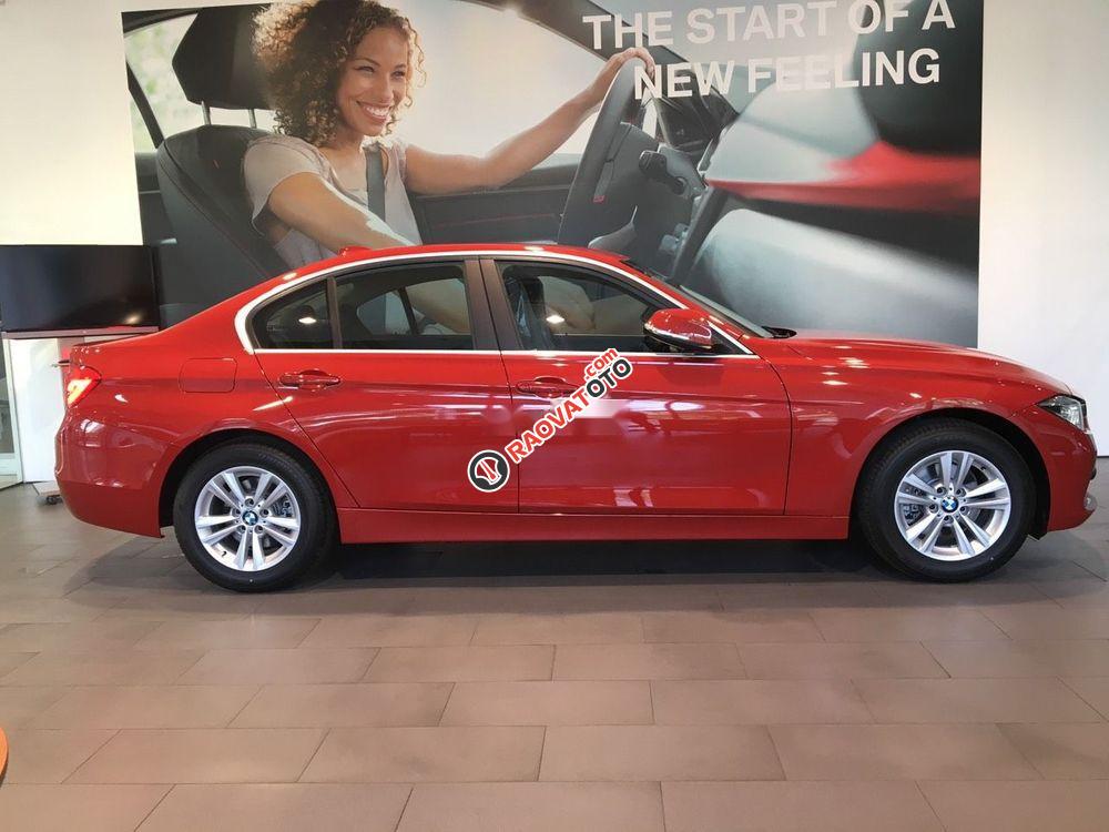 Bán BMW 320i năm sản xuất 2019, màu đỏ, nhập khẩu-3