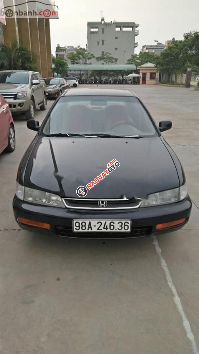 Cần bán Honda Accord năm sản xuất 1994, màu đen, nhập khẩu-0