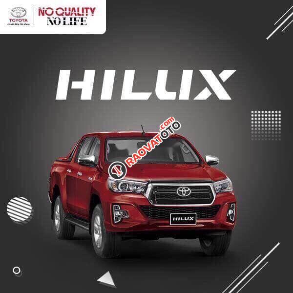 Cần bán Toyota Hilux năm 2019, màu đỏ, nhập khẩu-0