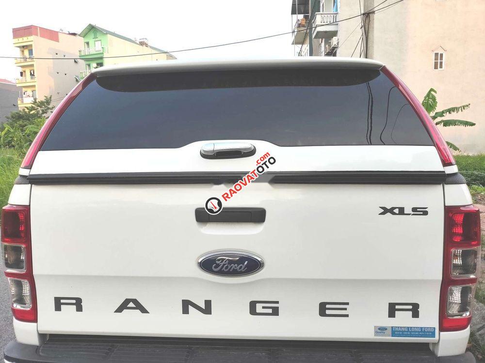 Chính chủ bán xe Ford Ranger XLS đời 2017, màu trắng, xe nhập-3