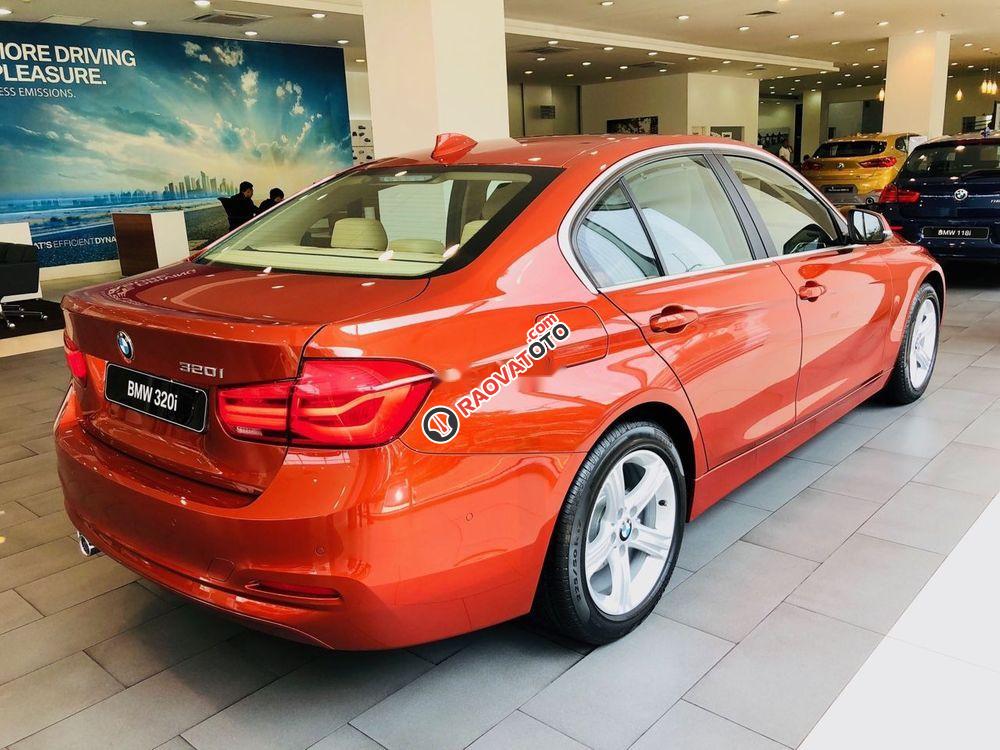 Bán BMW 320i năm sản xuất 2019, màu đỏ, nhập khẩu-5