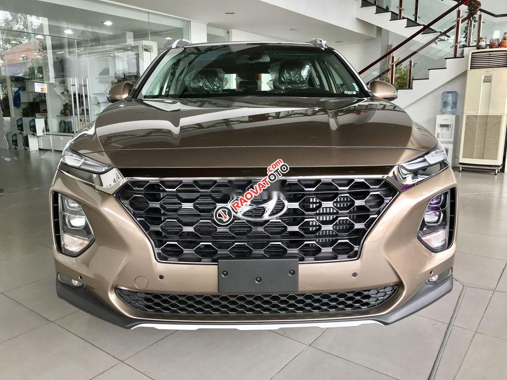 Cần bán Hyundai Santa Fe sản xuất 2019, màu nâu-0