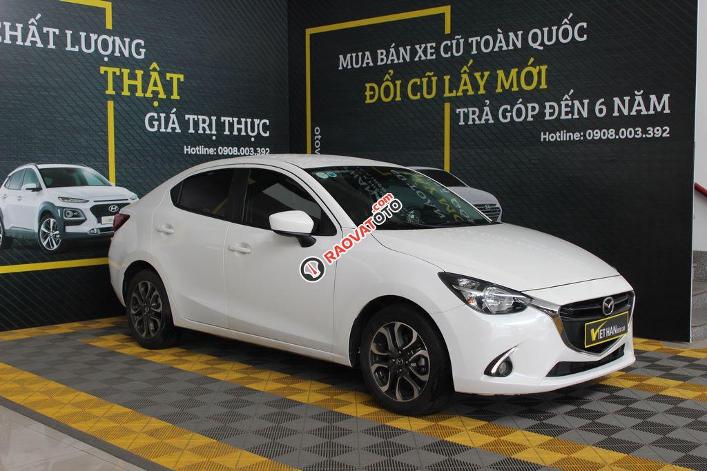 Cần bán xe Mazda 2 1.5AT đời 2017, màu trắng-3