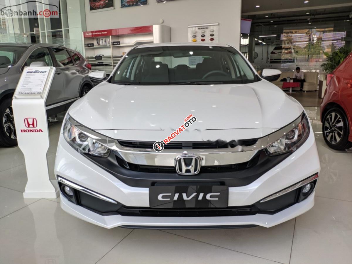 Cần bán Honda Civic đời 2019, màu trắng, nhập khẩu-1