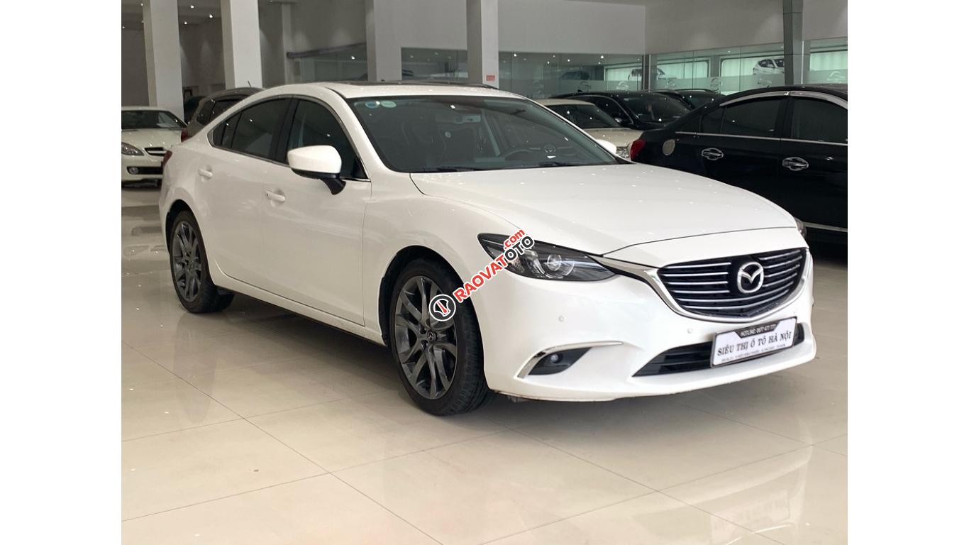 Bán Mazda 6 2.0 AT 2018, màu trắng, odo 27.000 km. Hotline: 0985.190491 Ngọc-9