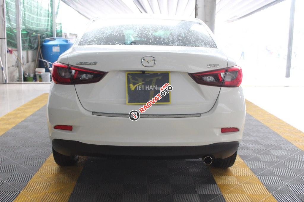 Cần bán xe Mazda 2 1.5AT đời 2017, màu trắng-2