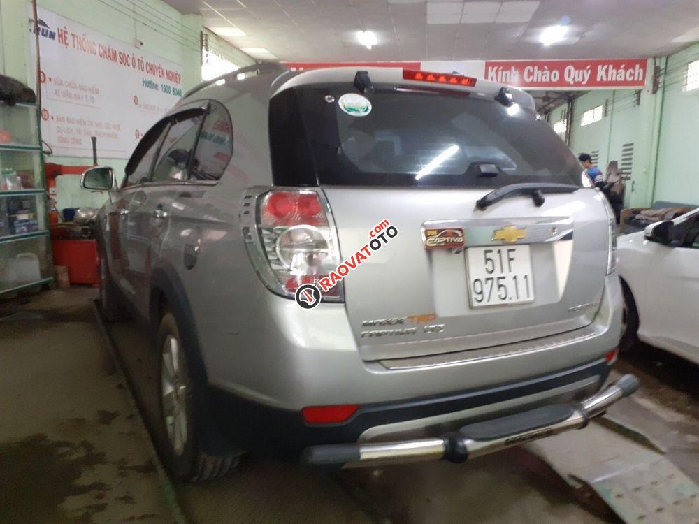 Bán Chevrolet Captiva Maxx đời 2010, màu bạc số tự động, giá chỉ 345 triệu-4