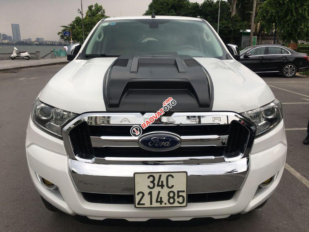 Bán Ford Ranger XLT sản xuất 2015, form 2016, màu trắng, nhập khẩu-6