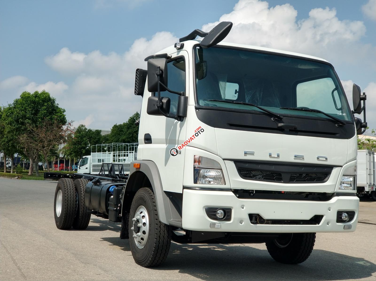 Bán xe tải nhập khẩu Mitsubishi Fuso FA Nhật Bản tải 5.5 tấn, thùng dài 5.28m, đủ các loại thùng-5