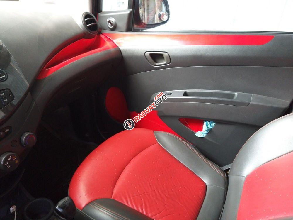 Cần bán Chevrolet Spark AT năm sản xuất 2011, màu đỏ, nhập khẩu-1