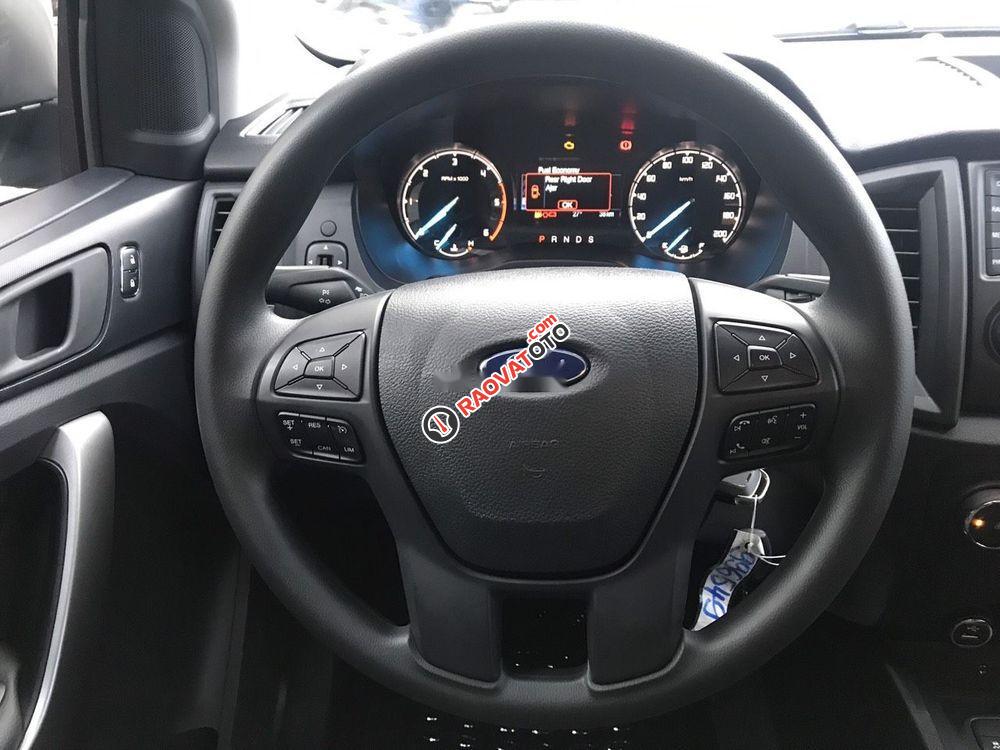 Cần bán Ford Ranger XLS sản xuất năm 2019, nhập khẩu-0