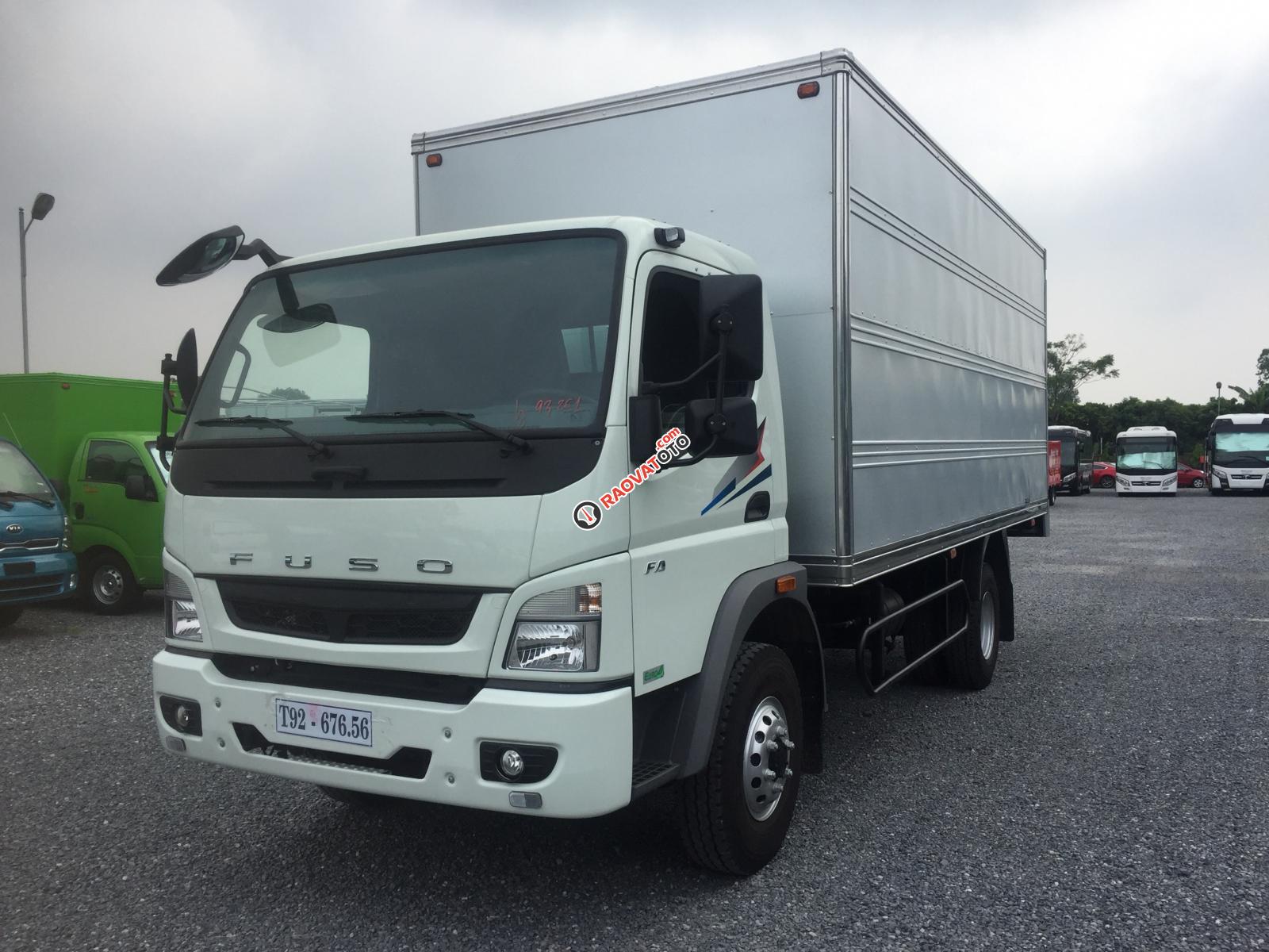 Bán xe tải nhập khẩu Mitsubishi Fuso FA Nhật Bản tải 5.5 tấn, thùng dài 5.28m, đủ các loại thùng-2