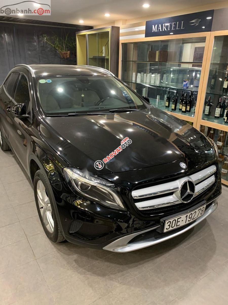 Bán Mercedes GLA 200 năm sản xuất 2015, màu đen, xe nhập-7