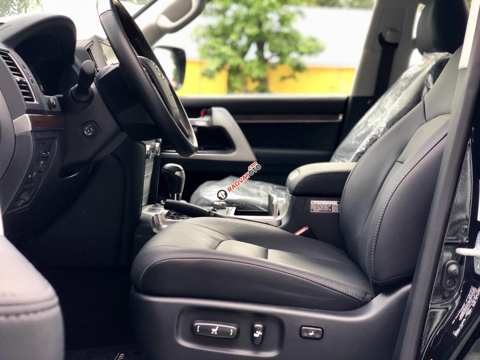 Cần bán Toyota Land Cruiser VXR 4.6 SX 2018, màu đen, nhập khẩu Trung Đông mới 100%-1