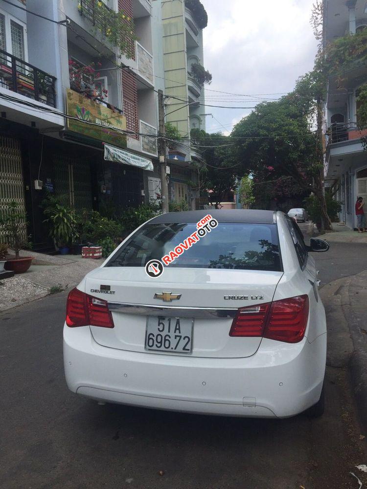 Chính chủ bán Chevrolet Cruze LTZ sản xuất năm 2013, màu trắng-3