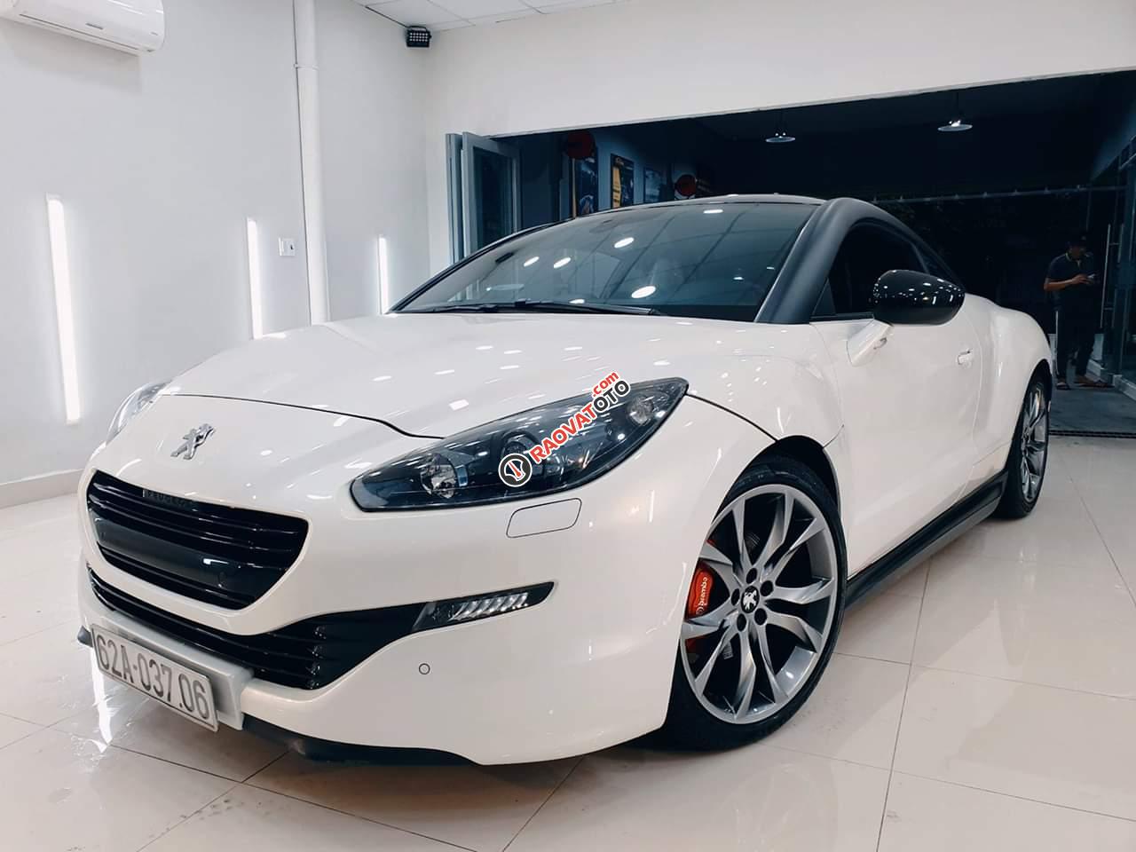 Cần bán Peugeot RCZ năm 2015, màu trắng còn mới giá 1 tỷ 250 triệu đồng-4