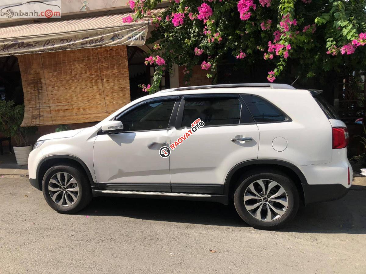 Bán Kia Sorento GAT đời 2017, màu trắng-3