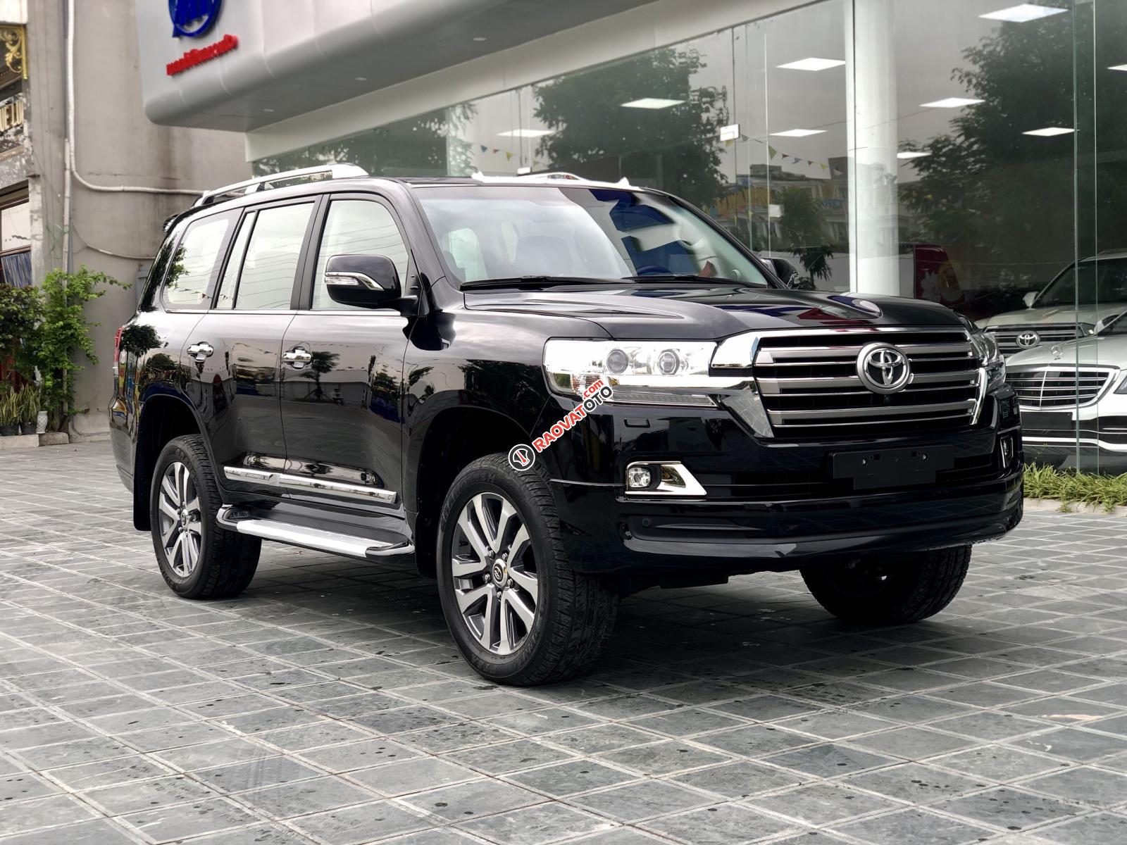 Cần bán Toyota Land Cruiser VXR 4.6 SX 2018, màu đen, nhập khẩu Trung Đông mới 100%-12