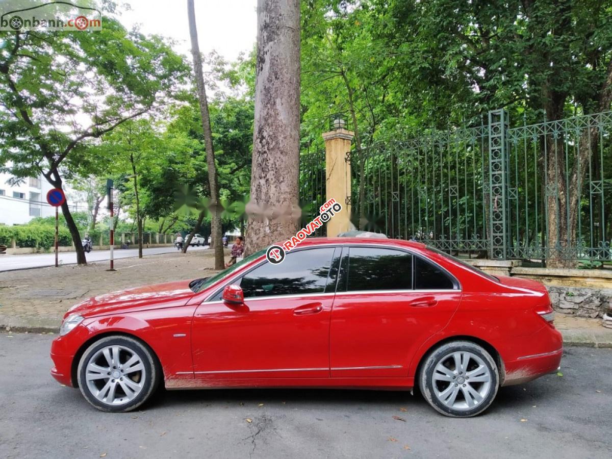 Bán Mercedes C200 đời 2010, màu đỏ như mới, giá tốt-2