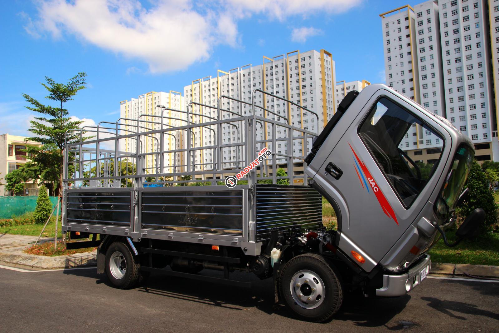 Bán xe tải JAC N200 đầu vuông 1.99 tấn, thùng dài 4.4m, miễn phí 100% phí trước bạ-2