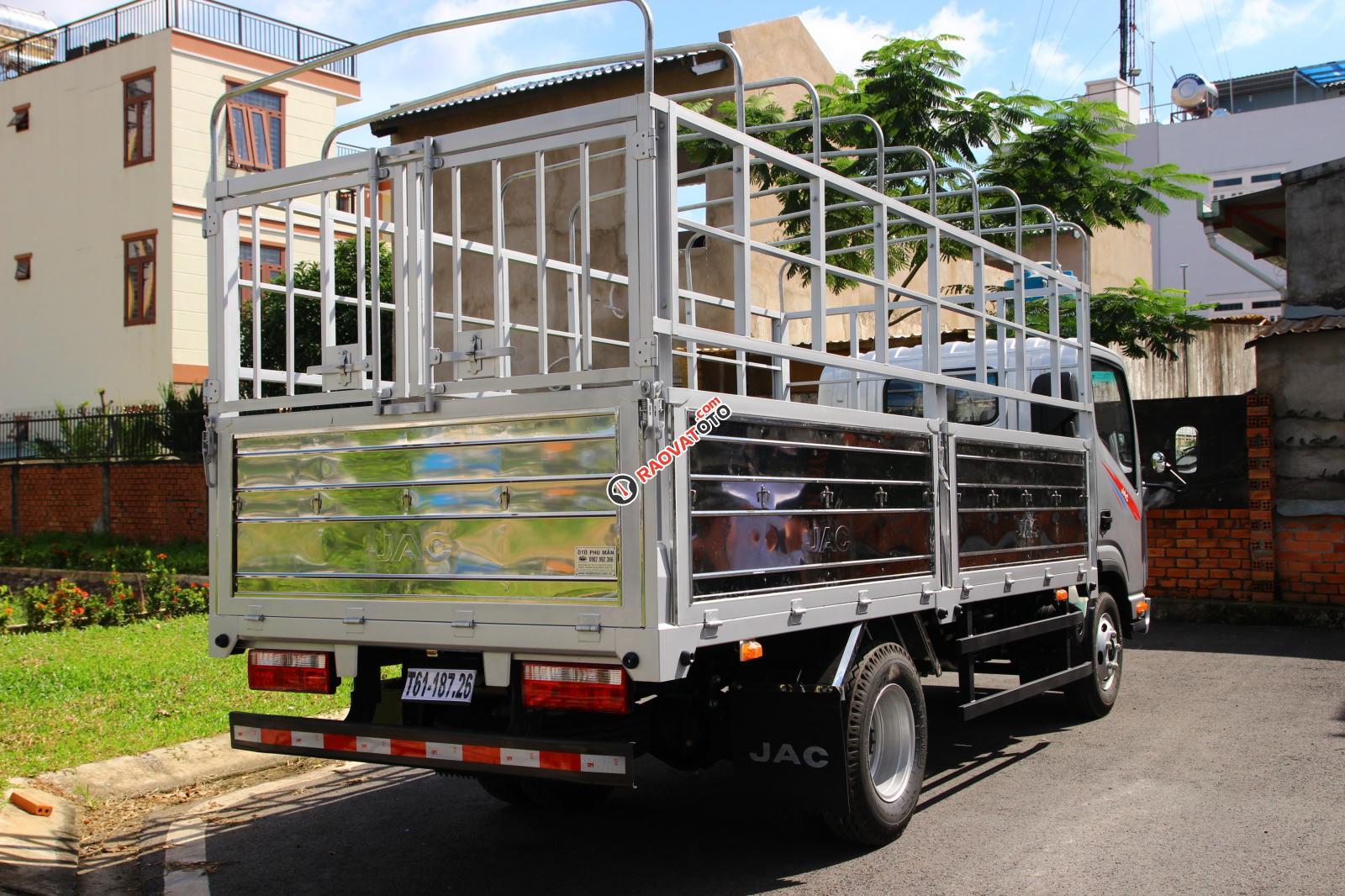 Bán xe tải JAC N200 đầu vuông 1.99 tấn, thùng dài 4.4m, miễn phí 100% phí trước bạ-0