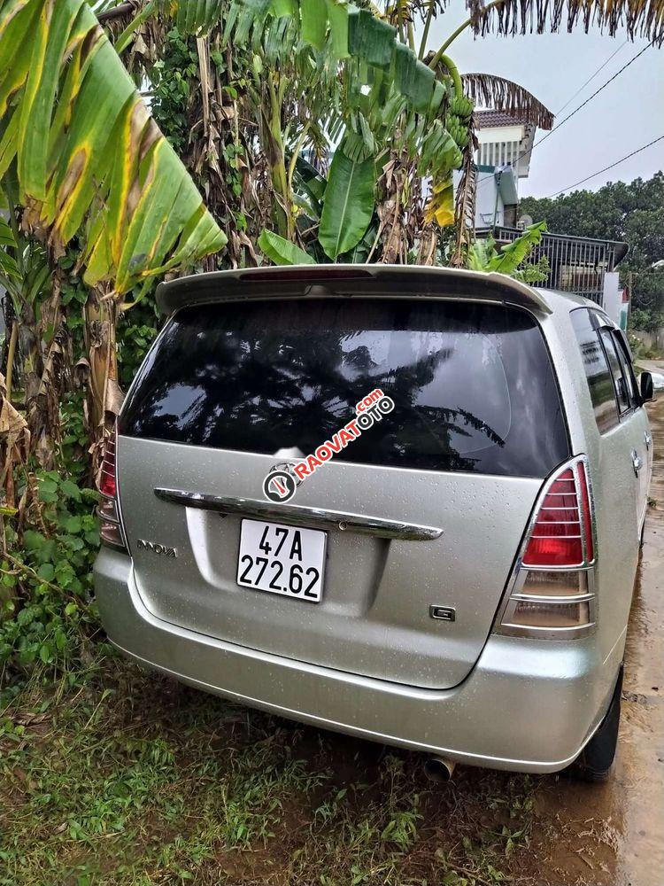 Bán xe Toyota Innova J sản xuất 2006, màu bạc, nhập khẩu nguyên chiếc-4