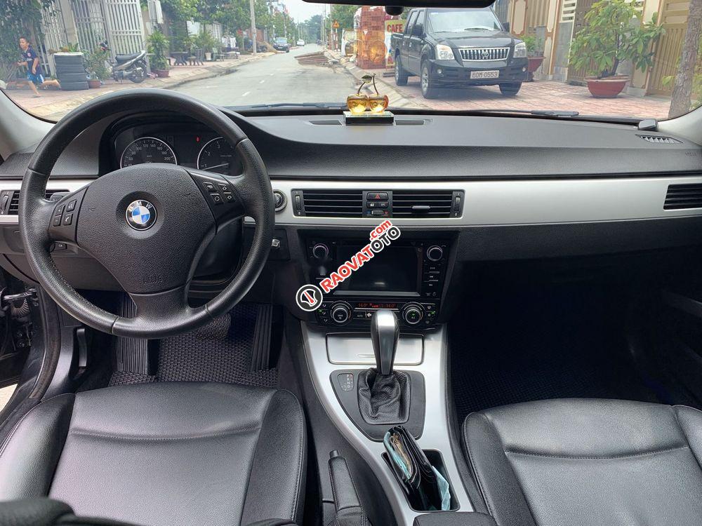 Bán BMW 3 Series 320i năm 2010, màu đen, nhập khẩu, số tự động-3