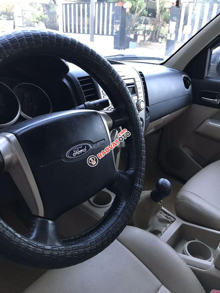 Bán Ford Everest 2.5 MT đời 2009, xe nhập -2