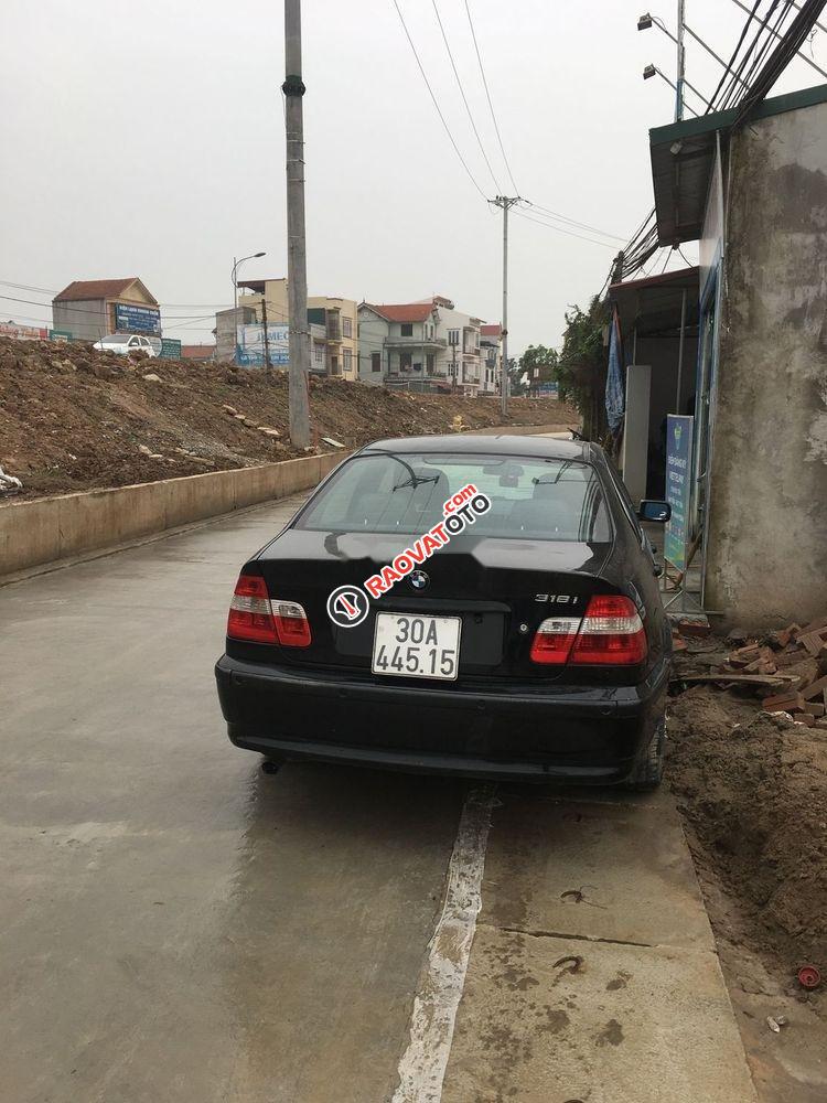 Bán ô tô BMW 318i năm sản xuất 2005, màu đen-4