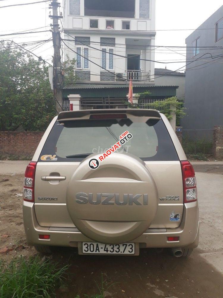 Cần bán xe Suzuki Grand vitara AT đời 2011, nhập khẩu  -0