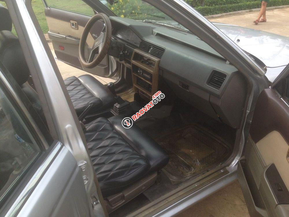 Bán Nissan Bluebird 1987, màu bạc, xe nhập xe gia đình-2