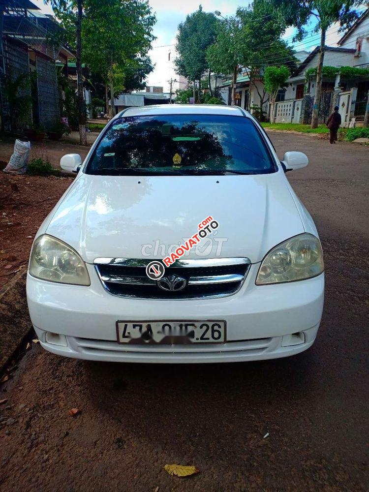 Bán xe Daewoo Lacetti MT đời 2009, màu trắng -0