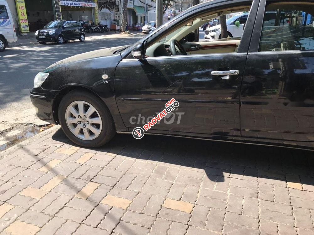 Cần bán gấp Toyota Camry 3.0 năm 2003, màu đen còn mới -0