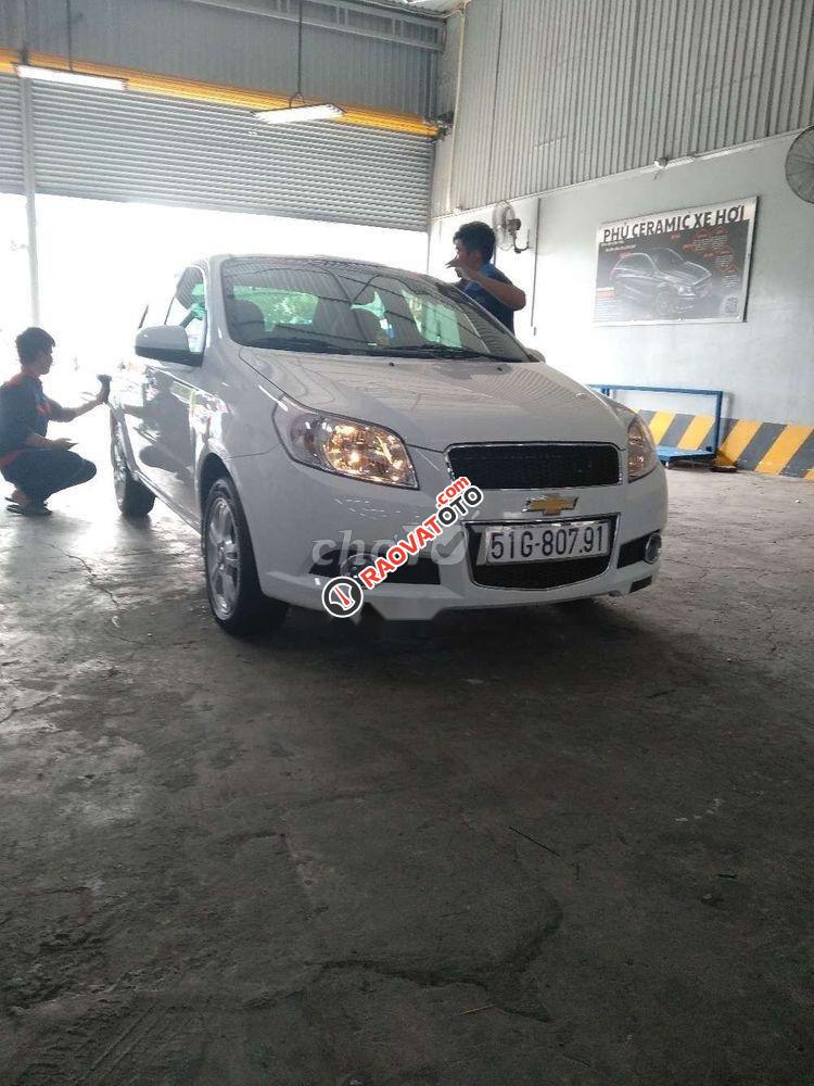 Cần bán lại xe Chevrolet Aveo LTZ năm sản xuất 2018, màu trắng, xe nhập-4