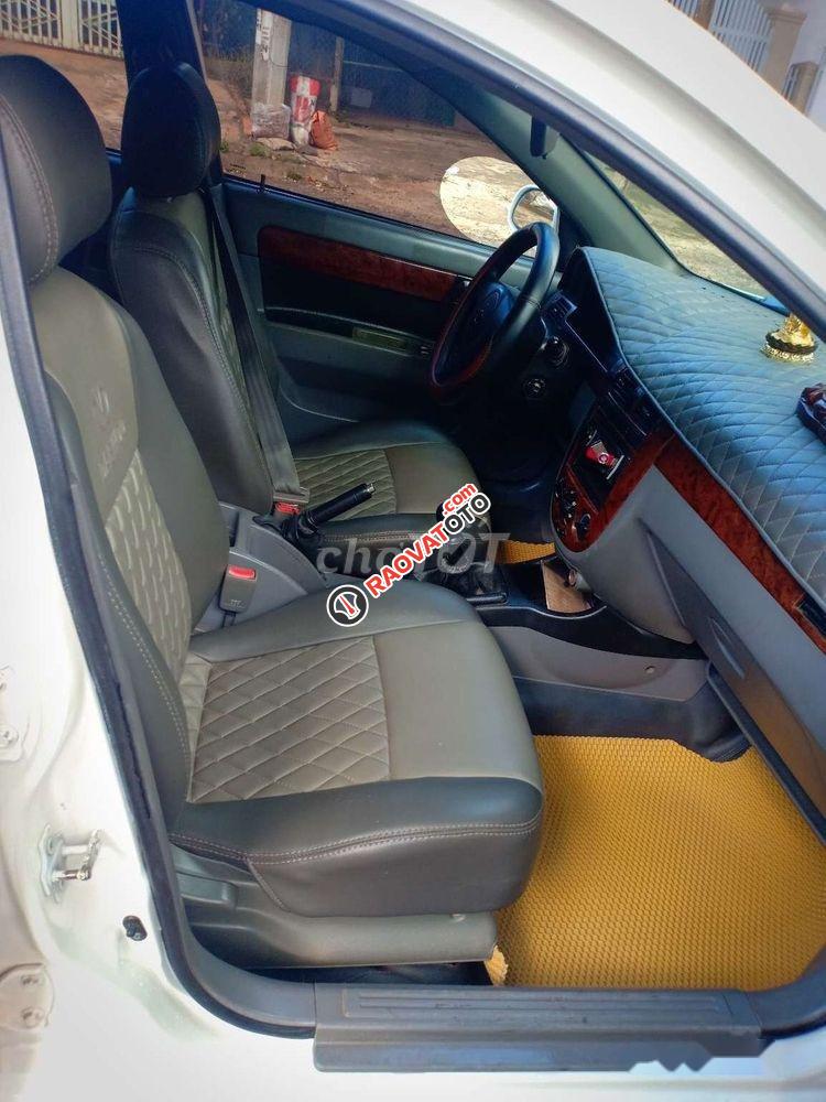 Bán xe Daewoo Lacetti MT đời 2009, màu trắng -4