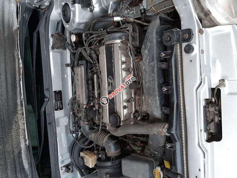 Cần bán Hyundai Sonata 1994, màu bạc, nhập khẩu xe gia đình, giá cạnh tranh-3