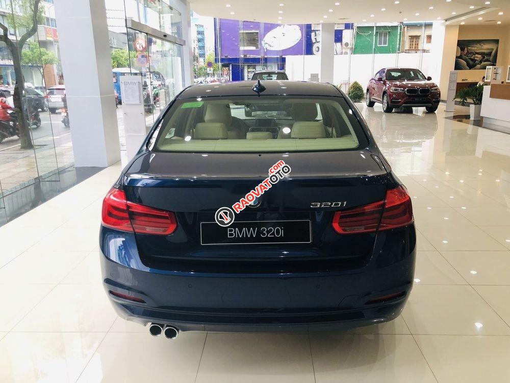 Bán ô tô BMW 3 Series 320I đời 2018, màu xanh lam, nhập khẩu nguyên chiếc-0