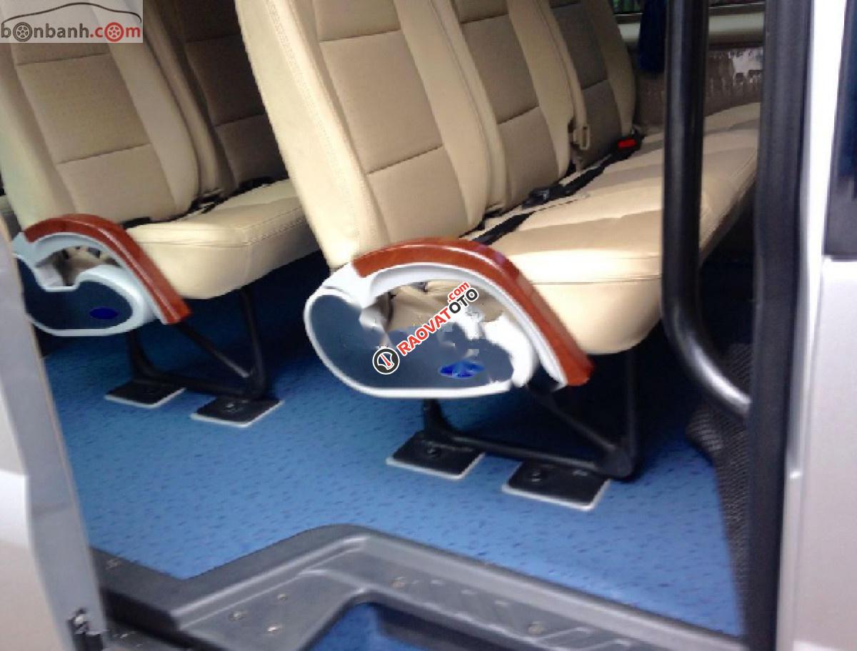 Bán Ford Transit Luxury đời 2017, màu bạc-4